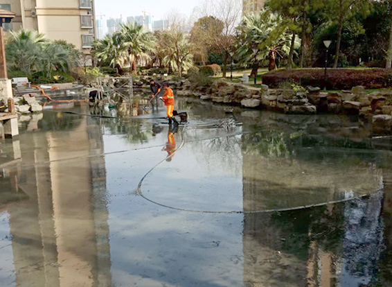 魏都景观池淤泥清理